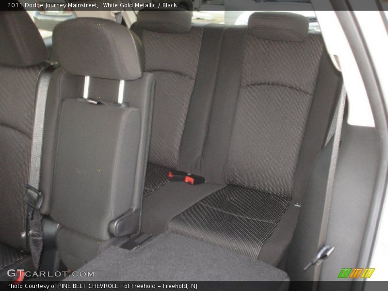 White Gold Metallic / Black 2011 Dodge Journey Mainstreet
