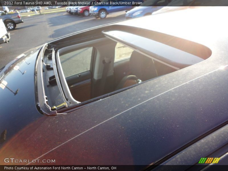 Sunroof of 2012 Taurus SHO AWD