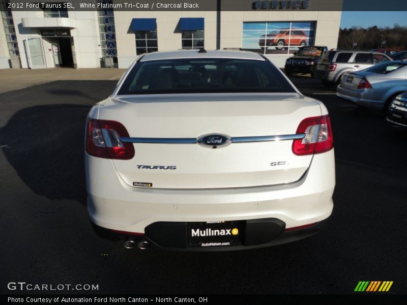 White Platinum Tri-Coat / Charcoal Black 2012 Ford Taurus SEL