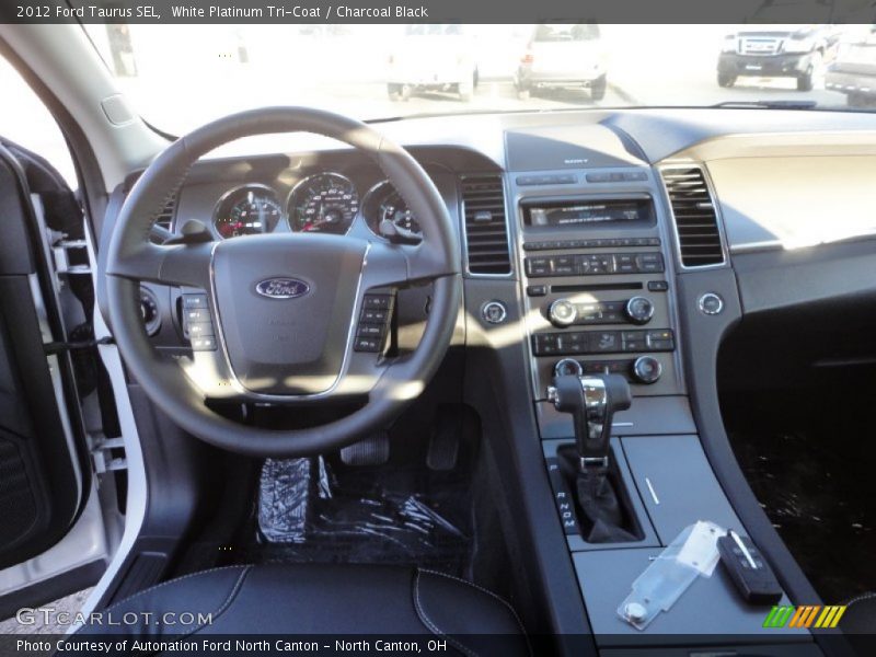 White Platinum Tri-Coat / Charcoal Black 2012 Ford Taurus SEL