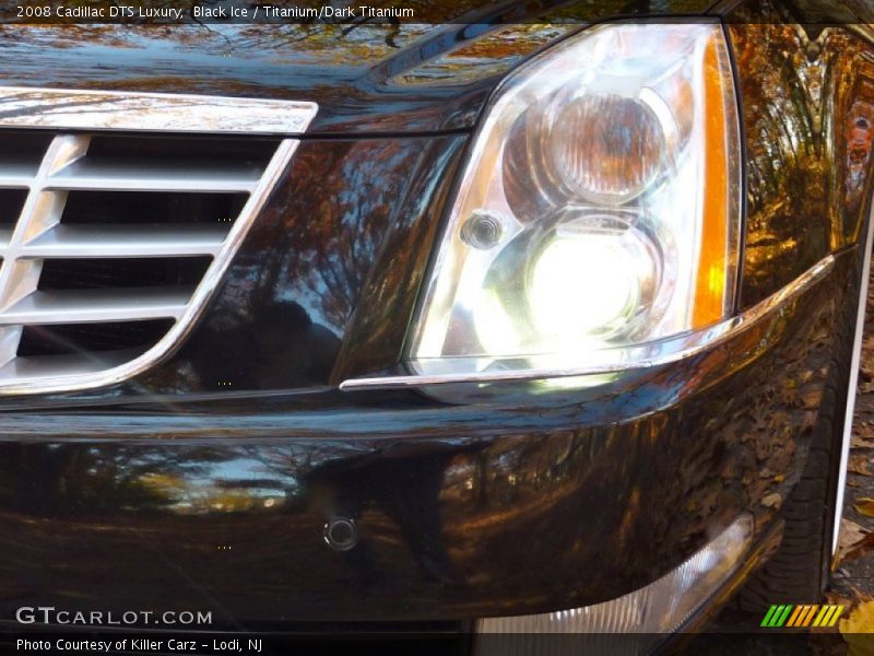 Black Ice / Titanium/Dark Titanium 2008 Cadillac DTS Luxury