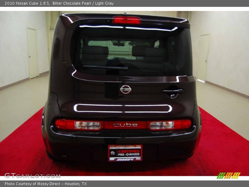 Bitter Chocolate Pearl / Light Gray 2010 Nissan Cube 1.8 S