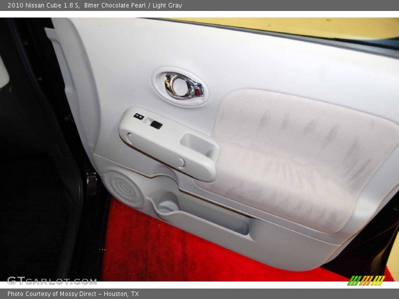 Bitter Chocolate Pearl / Light Gray 2010 Nissan Cube 1.8 S