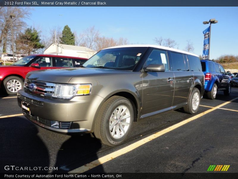 Mineral Gray Metallic / Charcoal Black 2012 Ford Flex SEL