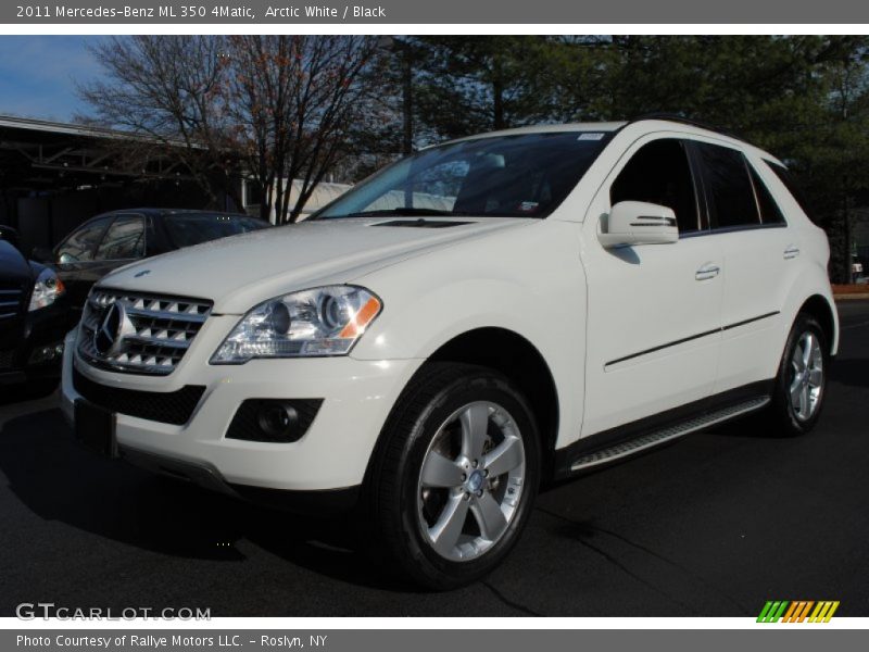 Arctic White / Black 2011 Mercedes-Benz ML 350 4Matic