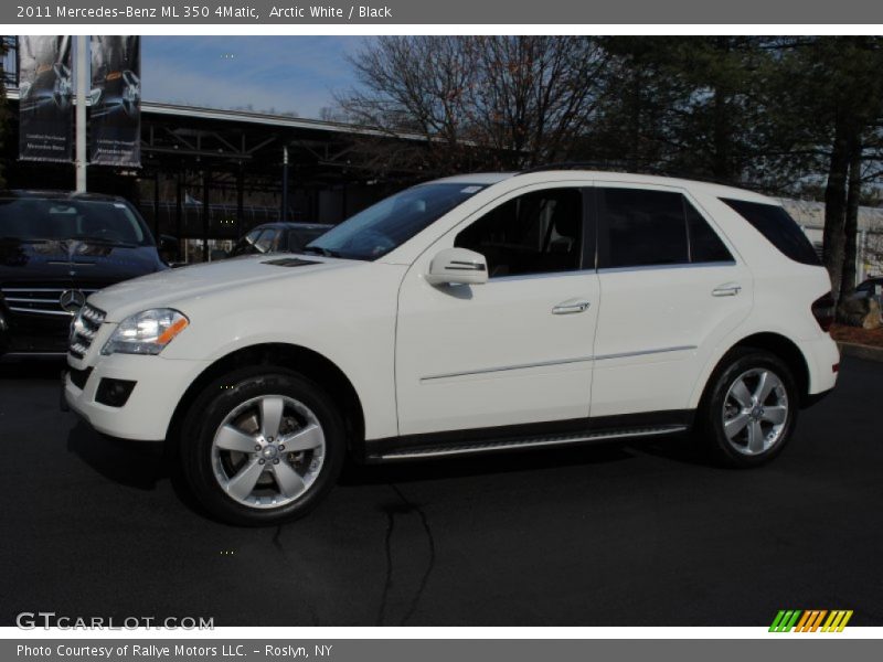 Arctic White / Black 2011 Mercedes-Benz ML 350 4Matic