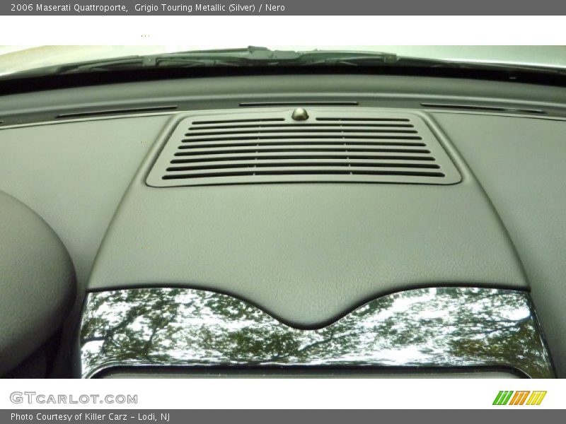 Grigio Touring Metallic (Silver) / Nero 2006 Maserati Quattroporte