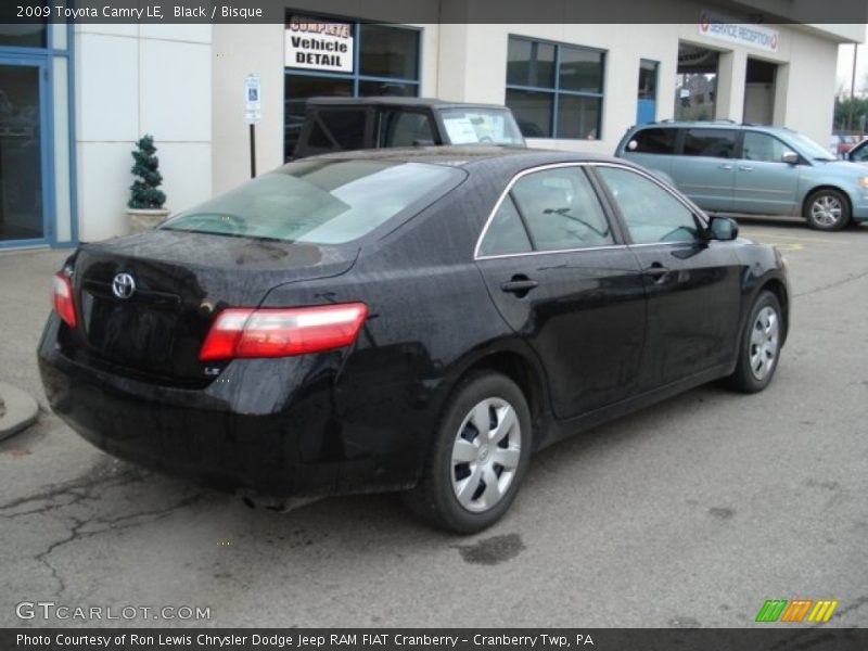 Black / Bisque 2009 Toyota Camry LE