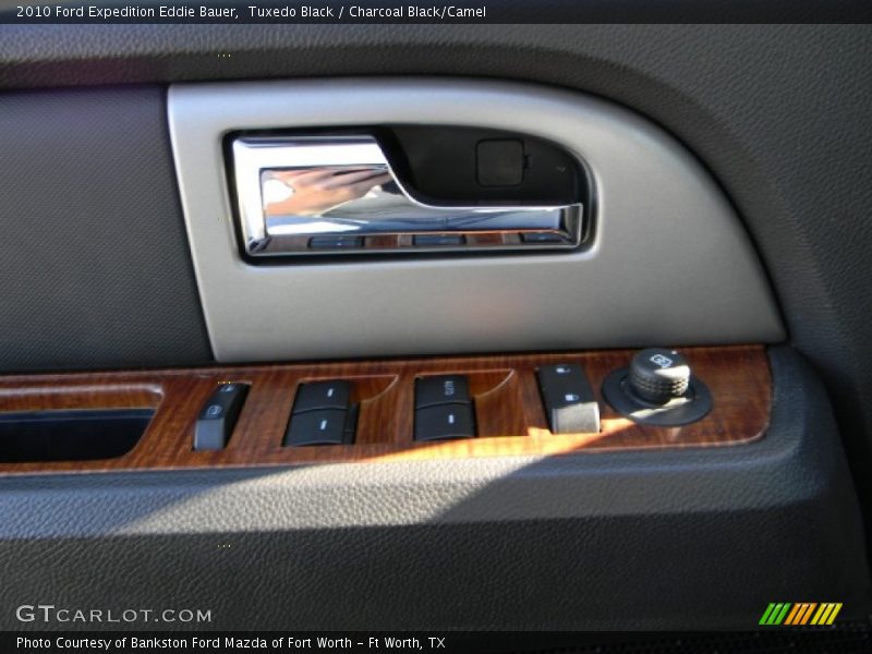 Tuxedo Black / Charcoal Black/Camel 2010 Ford Expedition Eddie Bauer