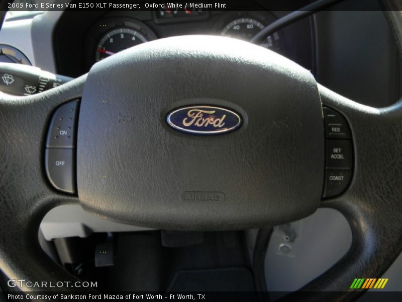 Oxford White / Medium Flint 2009 Ford E Series Van E150 XLT Passenger