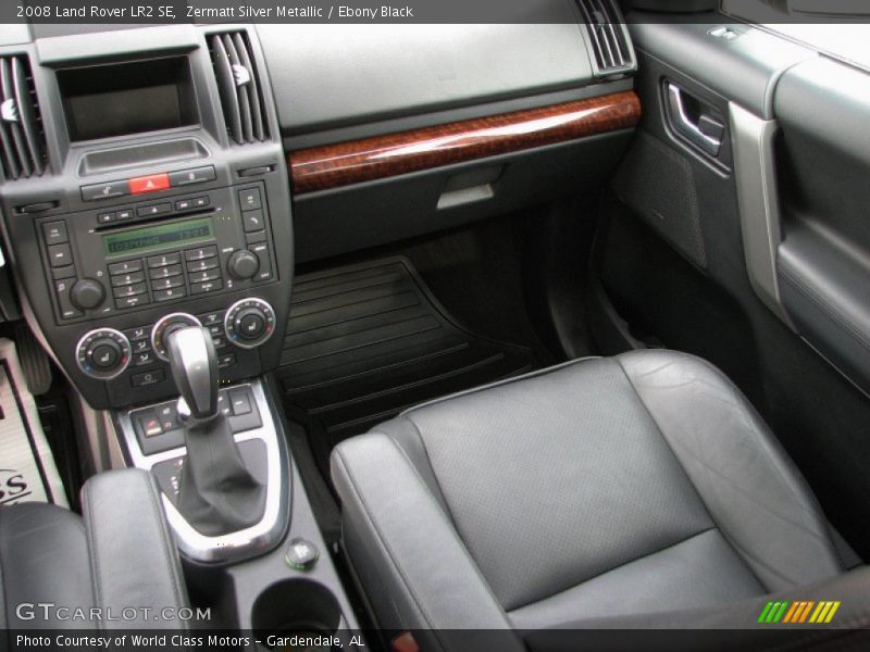 Zermatt Silver Metallic / Ebony Black 2008 Land Rover LR2 SE
