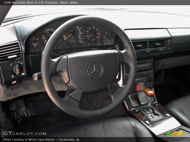 Dashboard of 1998 SL 500 Roadster