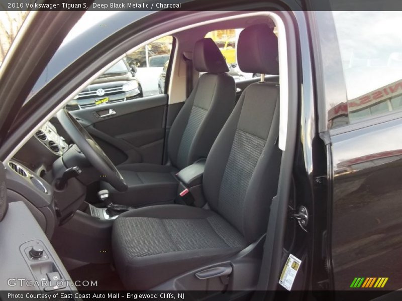 Deep Black Metallic / Charcoal 2010 Volkswagen Tiguan S
