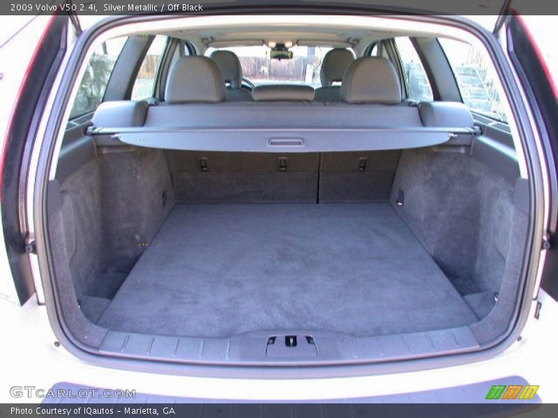  2009 V50 2.4i Trunk