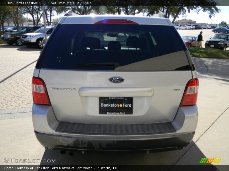 Silver Frost Metallic / Shale 2005 Ford Freestyle SEL