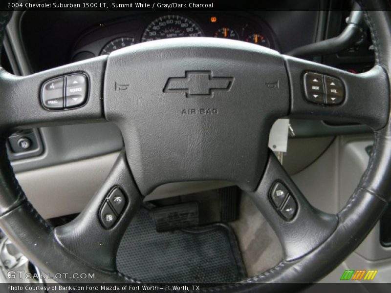 Summit White / Gray/Dark Charcoal 2004 Chevrolet Suburban 1500 LT