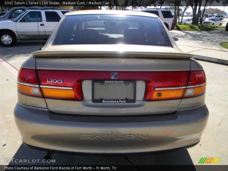 Medium Gold / Medium Tan 2002 Saturn L Series L100 Sedan