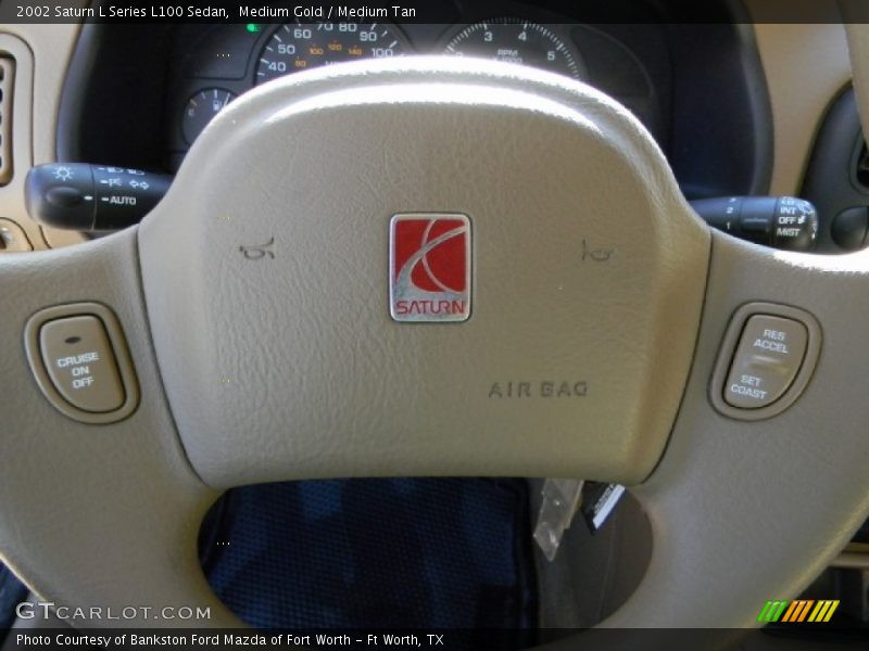 Medium Gold / Medium Tan 2002 Saturn L Series L100 Sedan