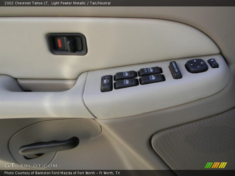 Controls of 2002 Tahoe LT