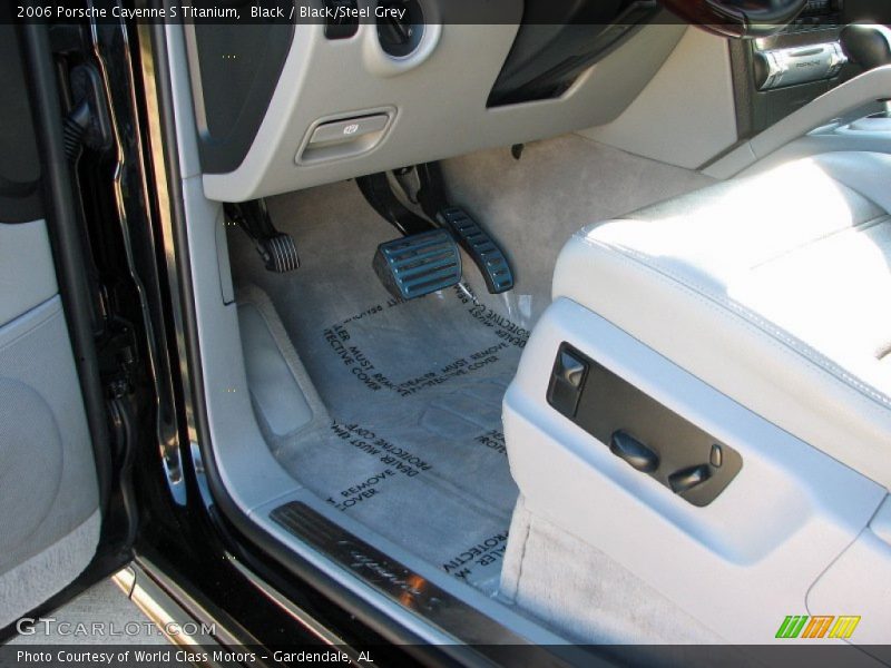 Black / Black/Steel Grey 2006 Porsche Cayenne S Titanium