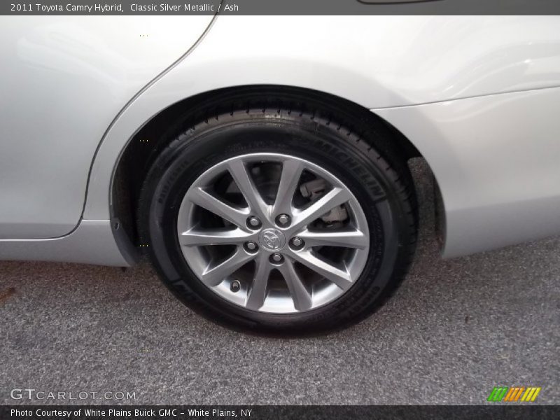 Classic Silver Metallic / Ash 2011 Toyota Camry Hybrid