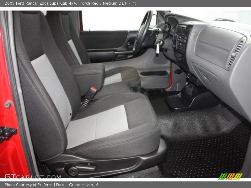  2005 Ranger Edge SuperCab 4x4 Medium Dark Flint Interior