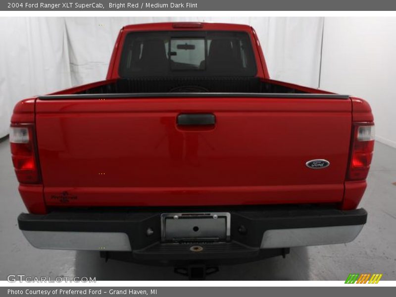Bright Red / Medium Dark Flint 2004 Ford Ranger XLT SuperCab