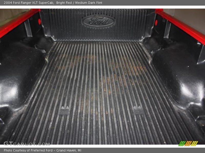 Bright Red / Medium Dark Flint 2004 Ford Ranger XLT SuperCab