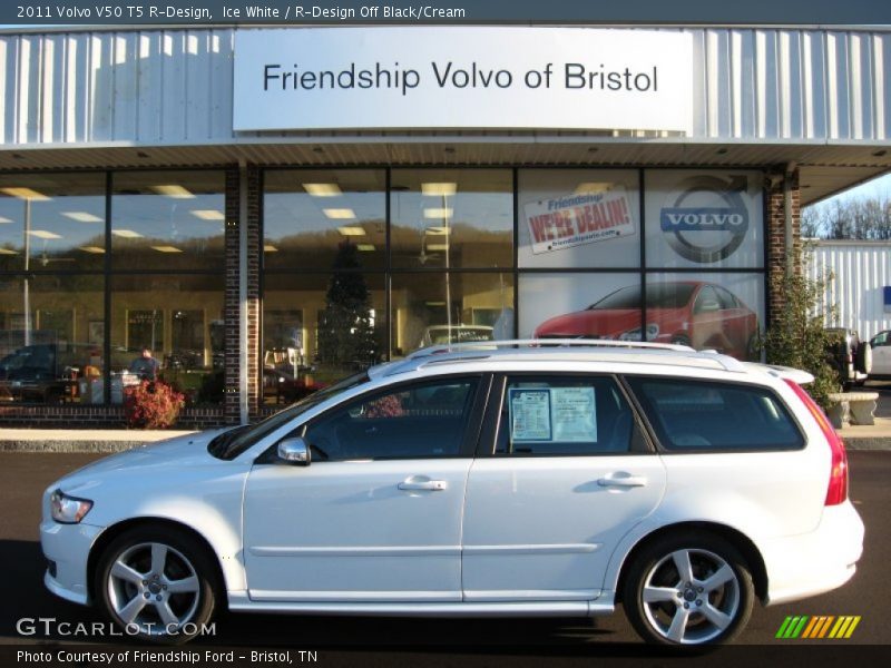 Ice White / R-Design Off Black/Cream 2011 Volvo V50 T5 R-Design