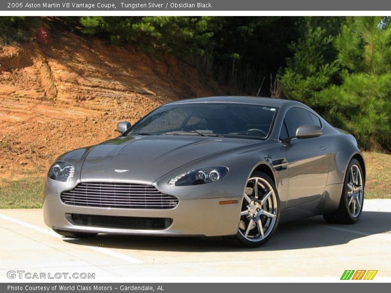 Front 3/4 View of 2006 V8 Vantage Coupe