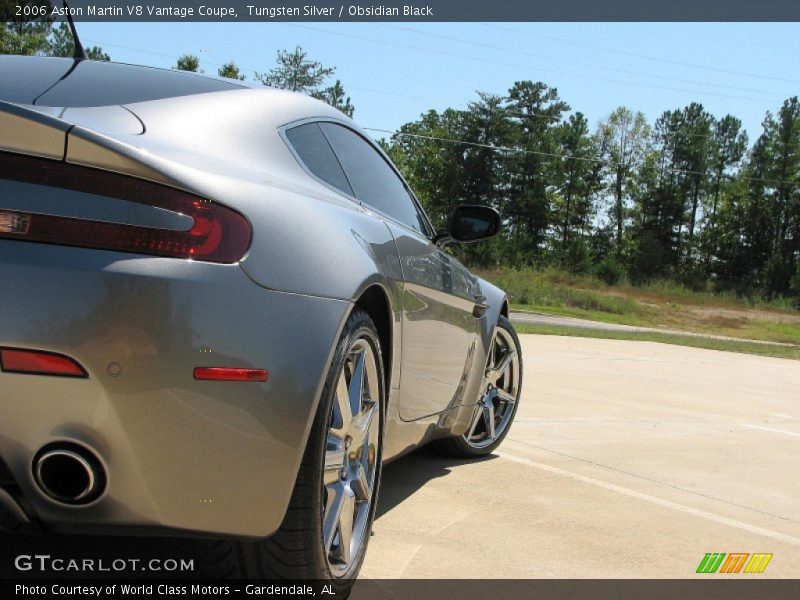 Tungsten Silver / Obsidian Black 2006 Aston Martin V8 Vantage Coupe