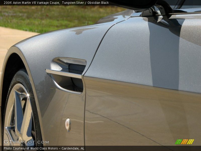 Tungsten Silver / Obsidian Black 2006 Aston Martin V8 Vantage Coupe