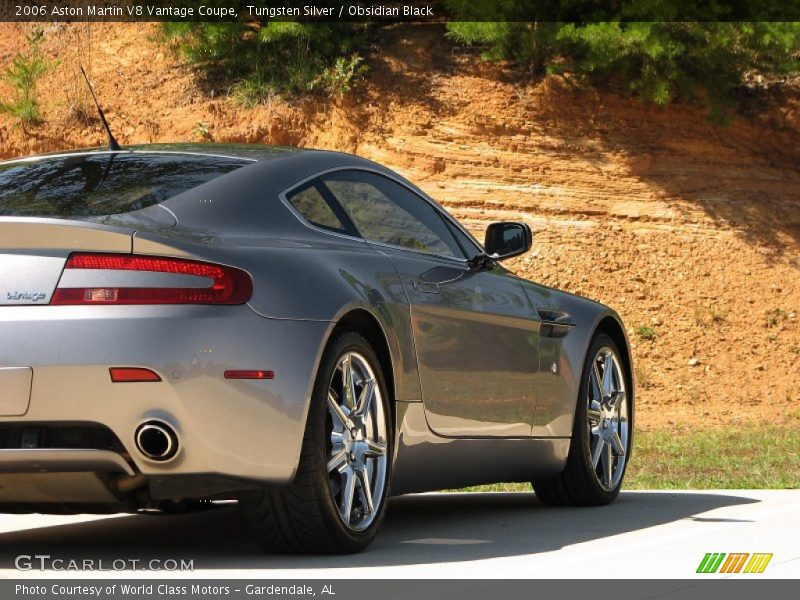 Tungsten Silver / Obsidian Black 2006 Aston Martin V8 Vantage Coupe