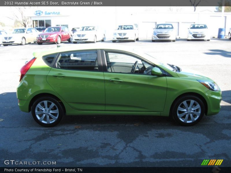Electrolyte Green / Black 2012 Hyundai Accent SE 5 Door