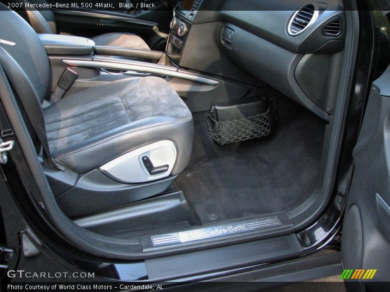  2007 ML 500 4Matic Black Interior