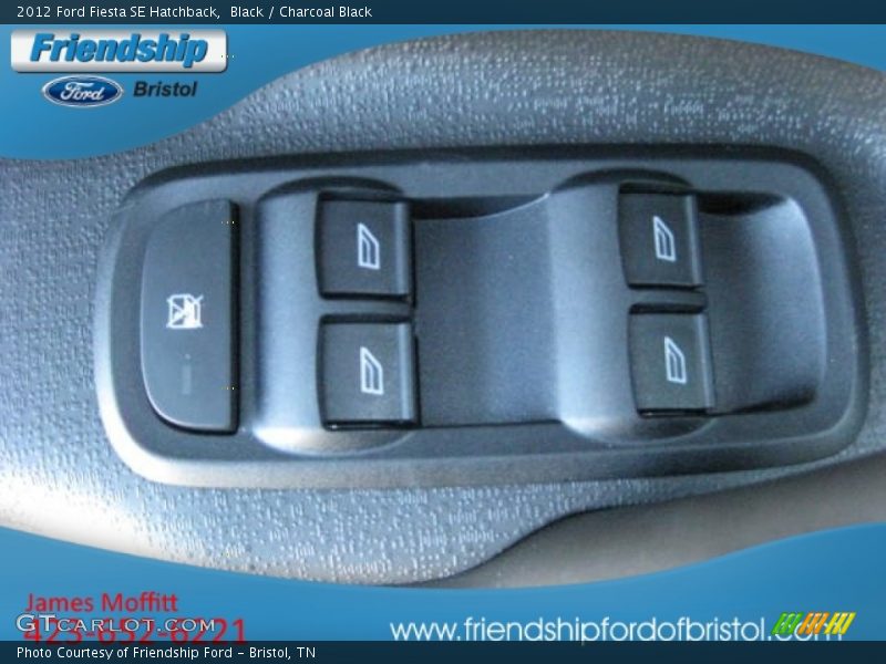 Black / Charcoal Black 2012 Ford Fiesta SE Hatchback