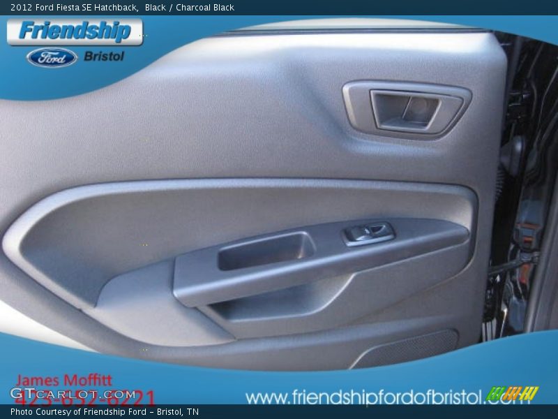 Black / Charcoal Black 2012 Ford Fiesta SE Hatchback