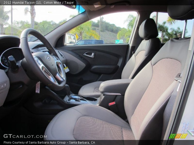 Cotton White / Taupe 2012 Hyundai Tucson GLS