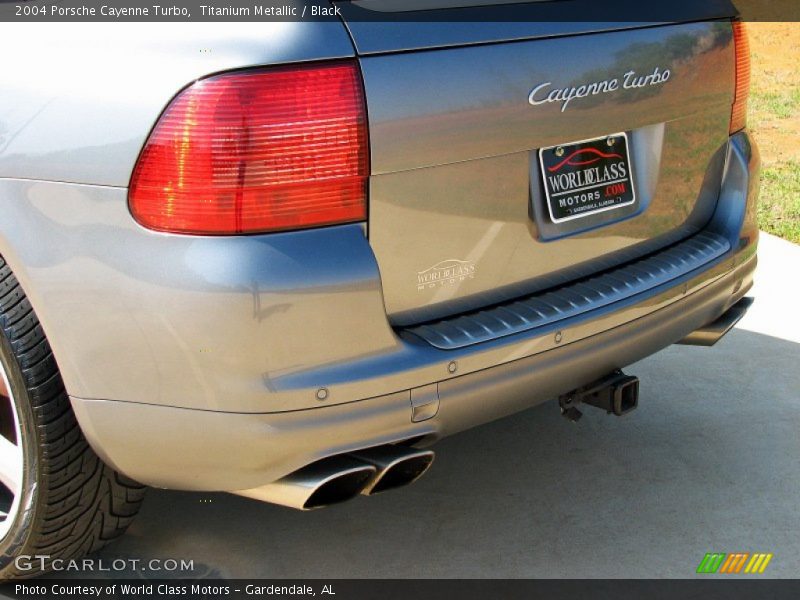 Titanium Metallic / Black 2004 Porsche Cayenne Turbo