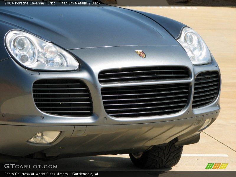 Titanium Metallic / Black 2004 Porsche Cayenne Turbo