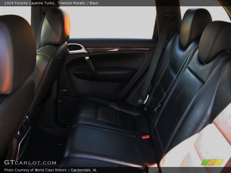 Titanium Metallic / Black 2004 Porsche Cayenne Turbo