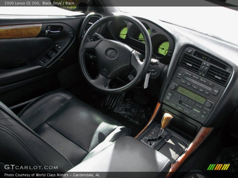 Black Onyx / Black 2000 Lexus GS 300