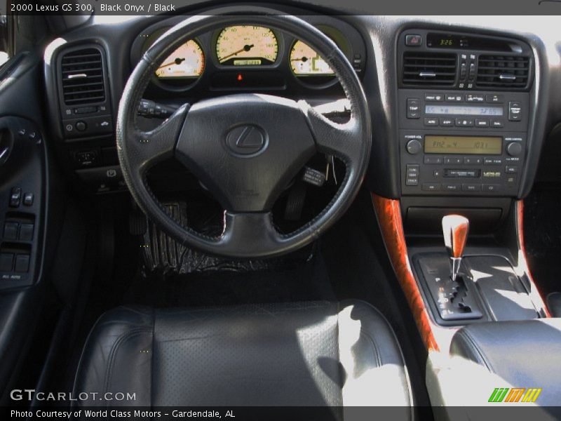 Black Onyx / Black 2000 Lexus GS 300