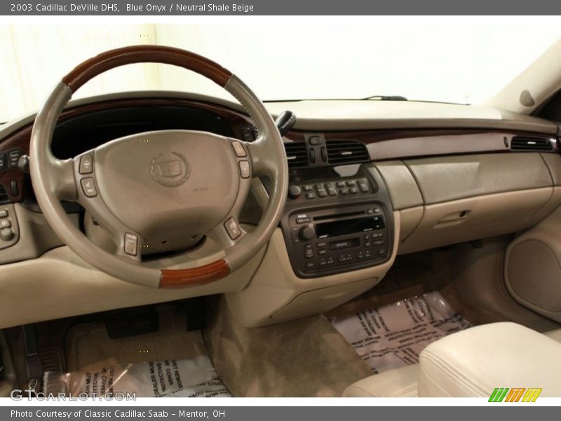 Dashboard of 2003 DeVille DHS