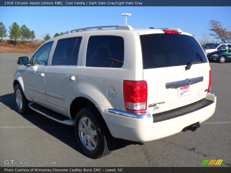 Cool Vanilla / Dark Slate Gray/Light Slate Gray 2008 Chrysler Aspen Limited 4WD
