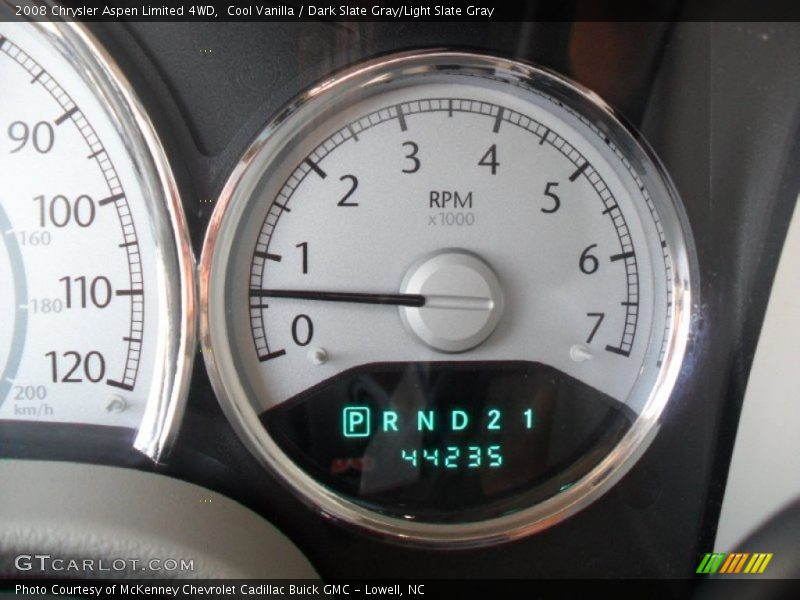 Cool Vanilla / Dark Slate Gray/Light Slate Gray 2008 Chrysler Aspen Limited 4WD