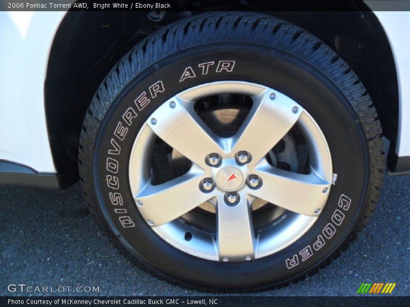Bright White / Ebony Black 2006 Pontiac Torrent AWD