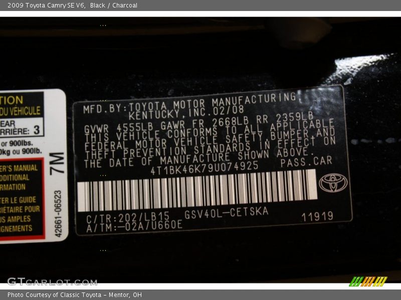 Black / Charcoal 2009 Toyota Camry SE V6