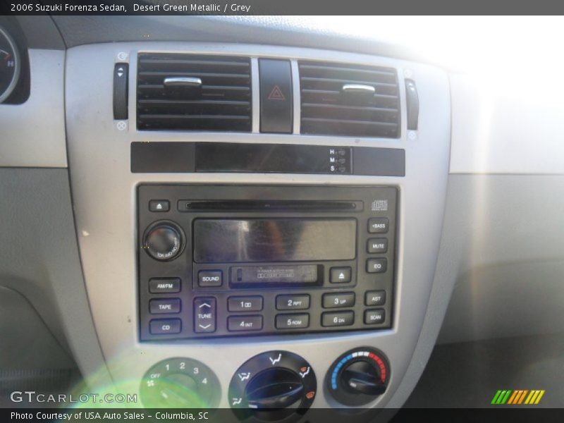 Desert Green Metallic / Grey 2006 Suzuki Forenza Sedan