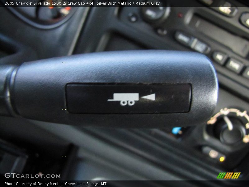 Silver Birch Metallic / Medium Gray 2005 Chevrolet Silverado 1500 LS Crew Cab 4x4